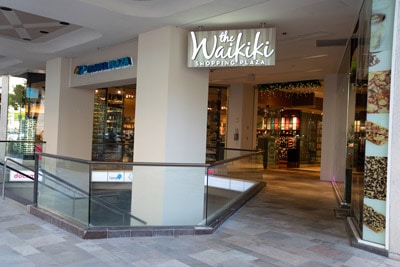 Waikiki shopping plaza